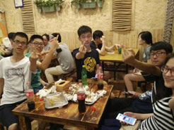 怀安烧烤加盟,学烧烤技术,开烧烤店多少钱疯狂烤翅加盟